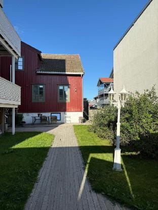 Central studio apartment Vacation rental in Tromso