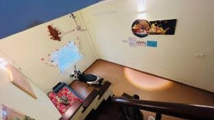 Phòng cửa sổ lớn, có bàn làm việc Vacation rental in Hanoi