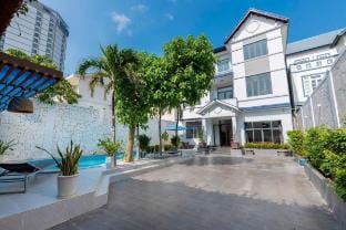 Villa 5br back beach - 200m to the sea Vacation rental in Vung Tau