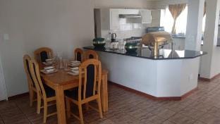 Coast & Calm Vacation rental in Pretoria