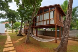 Mangifera Treehouse- pvt jacuzzi  Vacation rental in Maharashtra