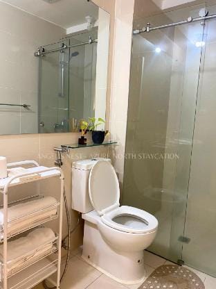 Modern Minimalist Staycation Unit @ Azure North Vacation rental in Calabarzon