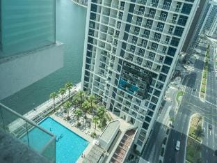 Luxury Studio | Lake View | Near Dubai Mall Vacation rental in Dubai