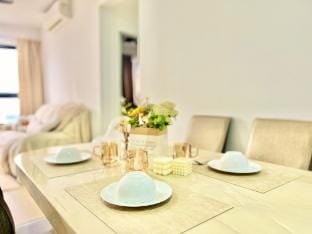Friends & Family Nest • 3R KL City@M Vertica Vacation rental in Federal Territory of Kuala Lumpur