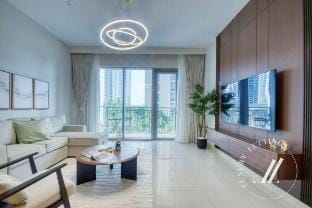 Luxury 1BR Harbour Views Tower 2 | Creek Dubai Vacation rental in Dubai