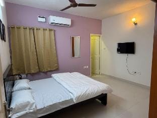 Blue Nook 
Room -1 Vacation rental in Chennai