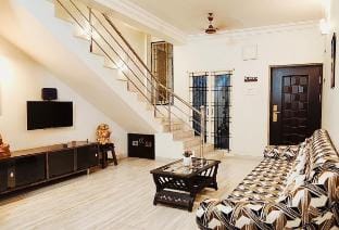 Indira Residence 5BHk villa Vacation rental in Chennai