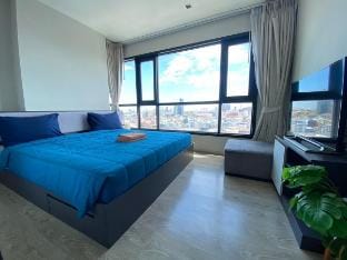 2 Bed Room Great Location & Pool Vacation rental in Pattaya City