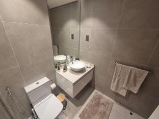 Modern one bedroom in marina Vacation rental in Dubai
