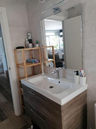 Private bedroom with good connections to Valencia Vacation rental in Valencian Community
