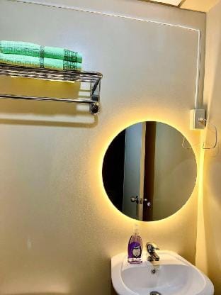 Lou's Condotel Avida Towers Davao Studio Type Vacation rental in Davao City
