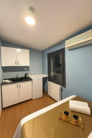 Chic luxury room in Taksim (new) Vacation rental in Istanbul