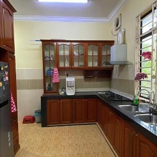 Homestay Yuslah Vacation rental in Terengganu, Malaysia