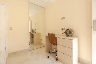 2 Bed Annexe in Surrey/Egham/near Heathrow/Windsor Vacation rental in Egham
