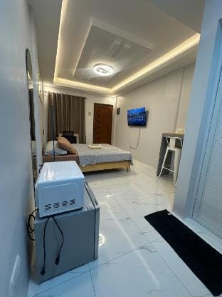 Casa Leveria Unit 4 w/ Patio (Limited Parking) Vacation rental in Bacoor