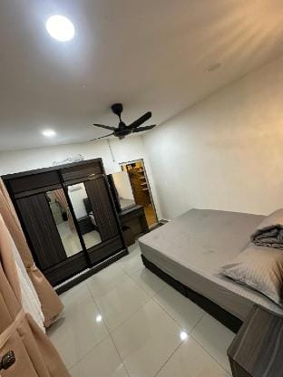 Homestay LOD, Palong 14, 15, 16 Vacation rental in Negeri Sembilan, Malaysia