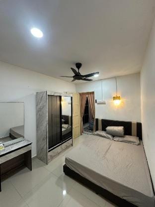 Homestay LOD, Palong 14, 15, 16 Vacation rental in Negeri Sembilan, Malaysia