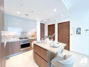 Luxurious 1BR | Balcony & Premium Stay in Downtown Vacation rental in Dubai