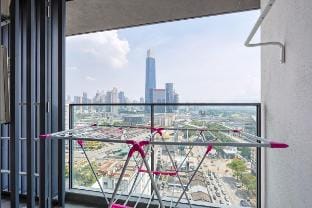 KL City Central TRX 3 Bedrooms, 2 Baths + Balcony Vacation rental in Federal Territory of Kuala Lumpur
