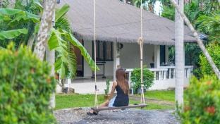 3 Bedroom Garden Cottage | Close to Naihan Beach Vacation rental in Rawai