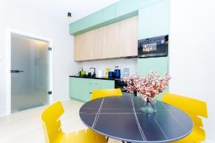 Central Harmony 4 People Apartment with AC by NW Vacation rental in Budapest