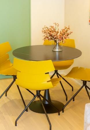 Central Harmony 4 People Apartment with AC by NW Vacation rental in Budapest