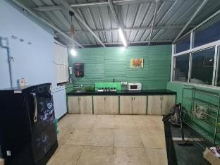 Private 1 BHK in a Penthouse with  Living Space Vacation rental in Karnataka