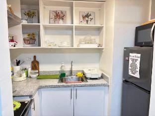 Cozy Condo in Holland Park Southwoods With Pool Vacation rental in Santa Rosa