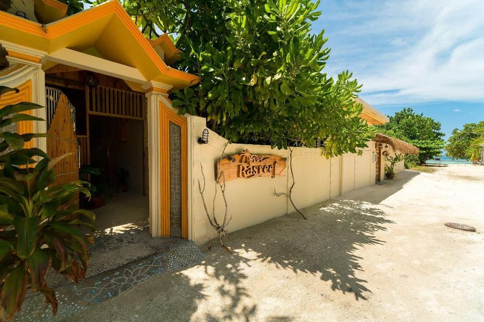 Moro Rasdhoo Hotel in Maldives