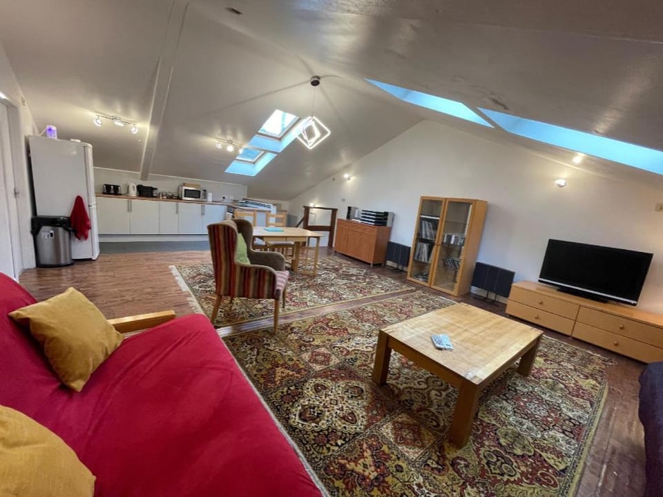 Downlands Barn apartment Hotel in Lewes District