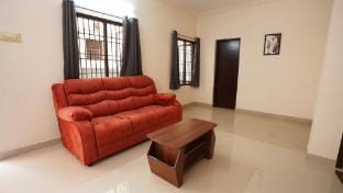 Alcor By Zenova Stays Vacation rental in Chennai