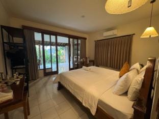 Ubud dewi house Vacation rental in Bali