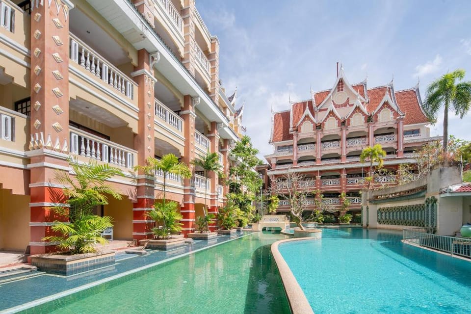 Le Ayodhaya Palace Krabi Beach Resort Hotel in Krabi Changwat