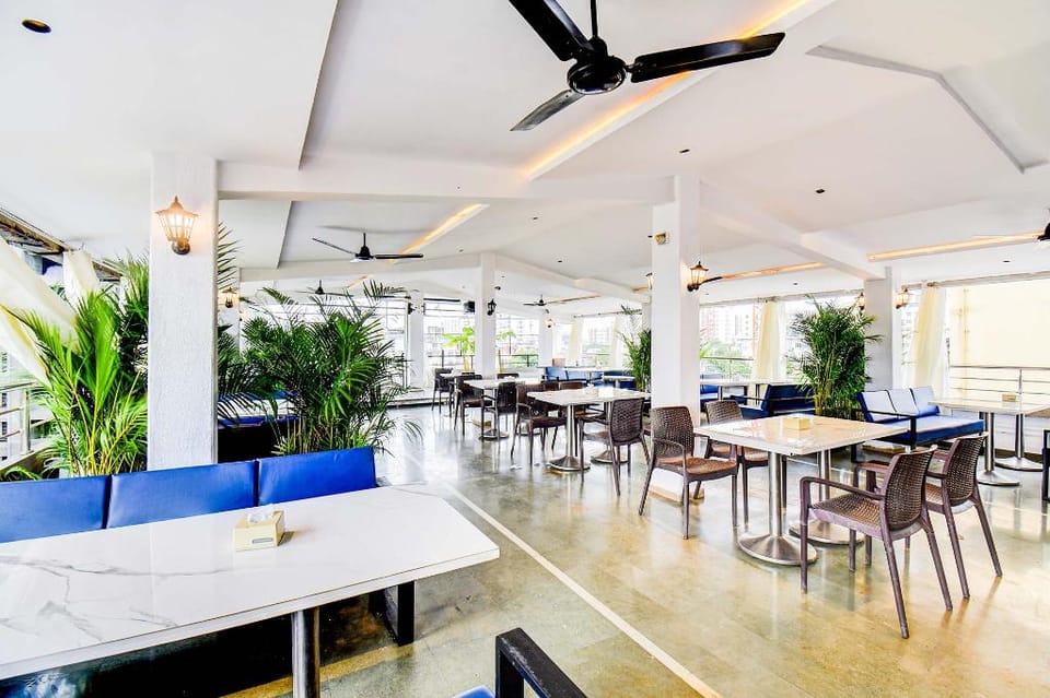 Via New Pune Residency Hotel in Maharashtra