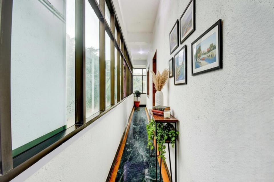 Via New Pune Residency Hotel in Maharashtra