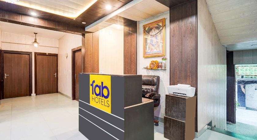 FabHotel Novis House Bed and Breakfast in Noida