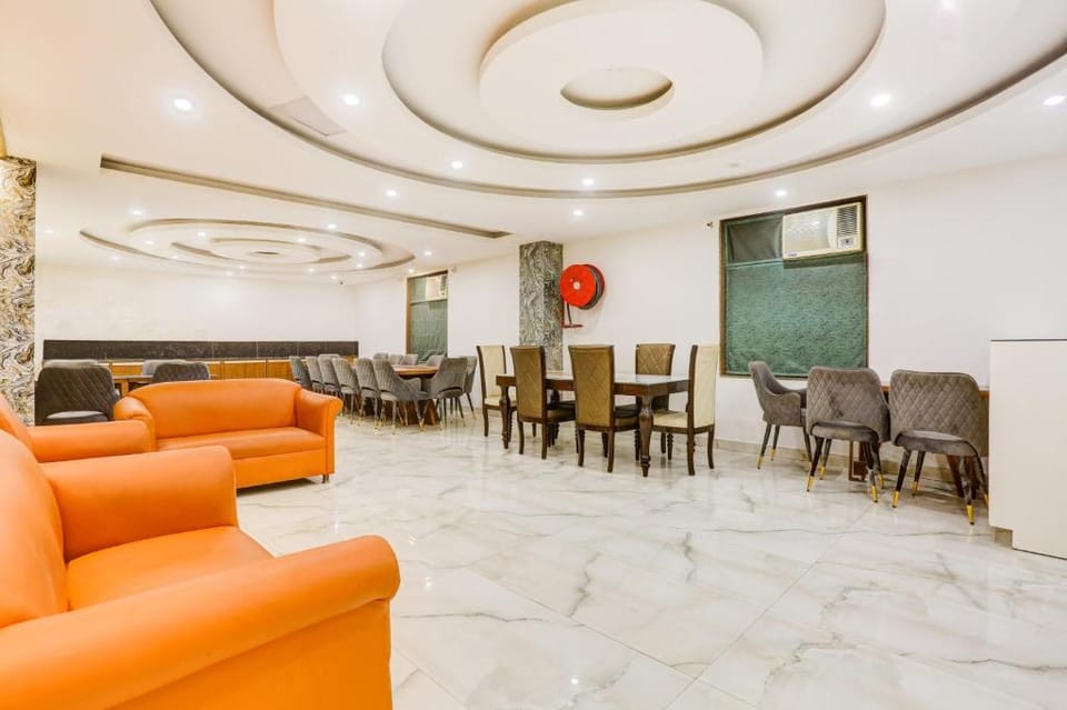 Ambrosia by Zenith Hotel in New Delhi