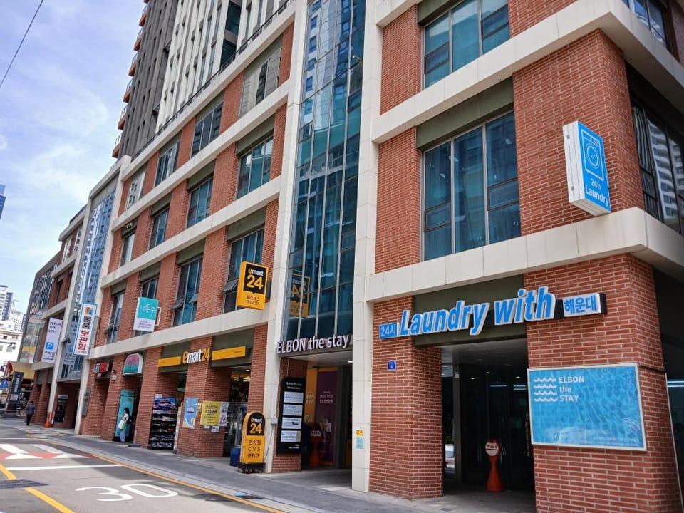 해운대호텔 엘본더스테이 Hotel in Busan
