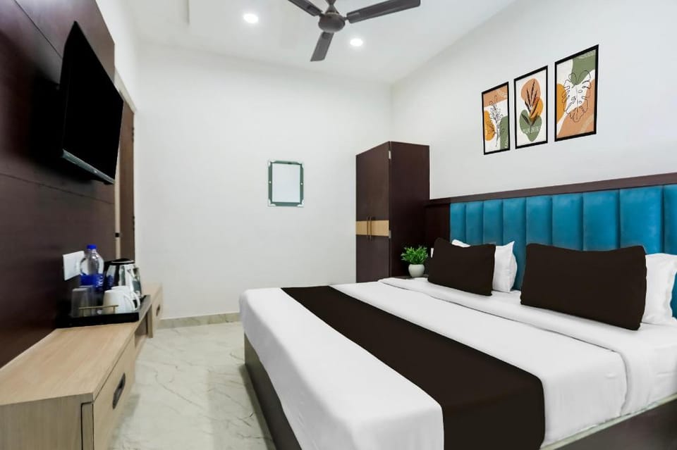 Super Collection O Banaras Railway Station Formerly Hotel Ganpati Palace Hotel in Varanasi