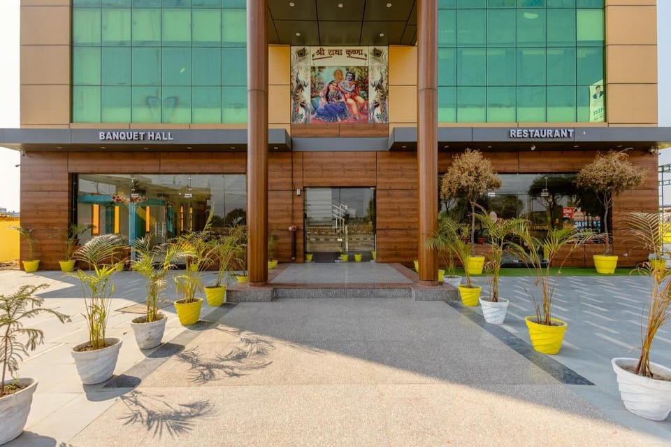 Brij Royal Heritage Vrindavan Hotel in Uttar Pradesh