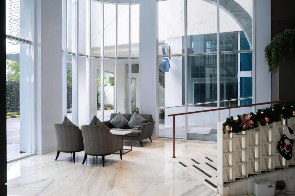 Brooklyn Apartment by Emily in Town Hotel in West Java