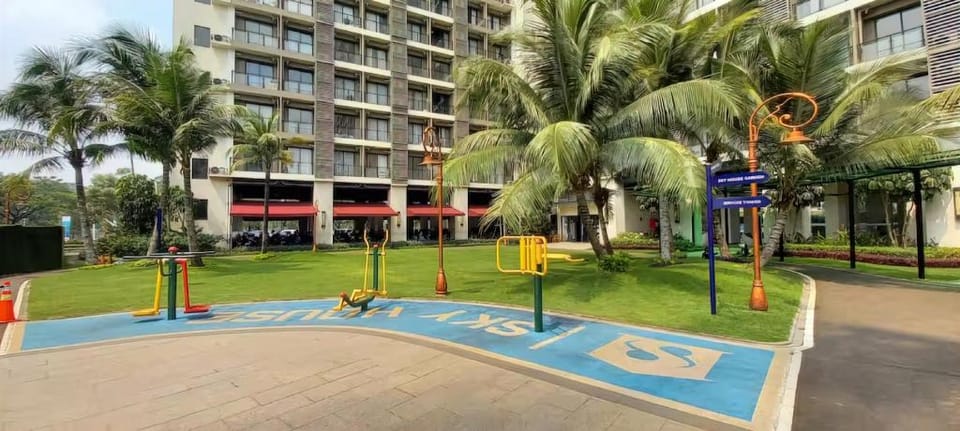 Sky House BSD Horizon Suites Hotel in West Java