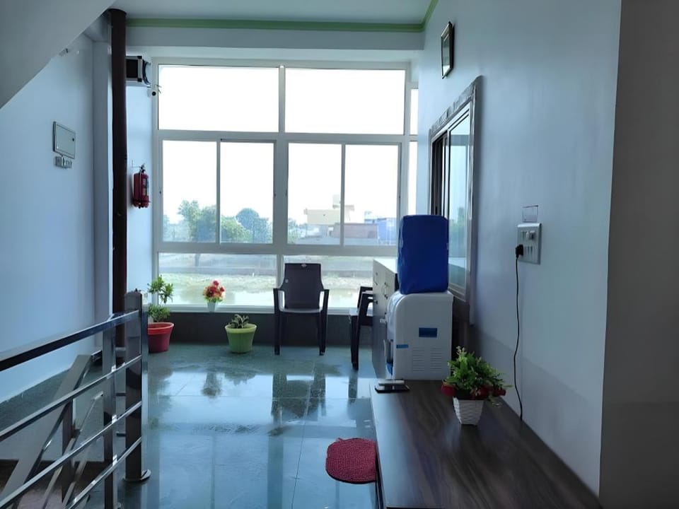 Govind Bhawan Vrindavan Uttar Pradesh Hotel in Uttar Pradesh