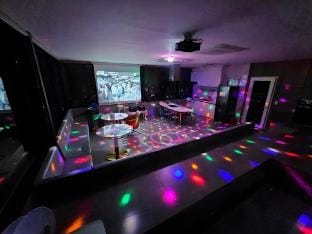 Gapyeong Pool Villa Pension Belloci Lake Bed and Breakfast in Gyeonggi-do