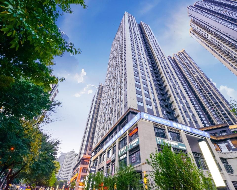 Chongqing Justom Serviced Apartments 2 Hotel in China