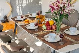 Lunaa Vilaa - Free Pick Up Airport Villa in Da Nang