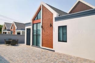 Homely Pool Villa Pattaya (โฮมลี่ พูลวิลล่า พัทยา) Villa in Pattaya City