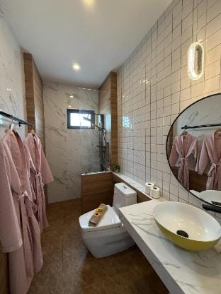 บ้านไข่มุกพูลวิลล่า & สปา พัทลุง หลัง2 Villa in Thailand