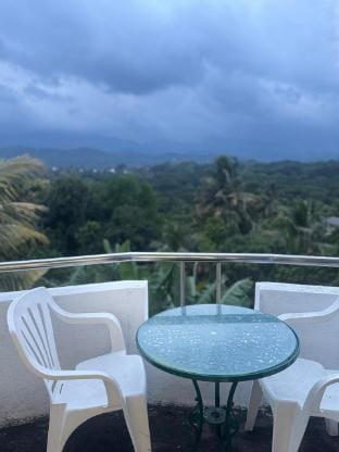 AR holiday Resort Villa in Kandy