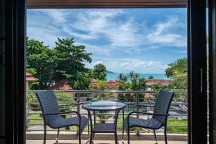 Four BR Villa walking distance to beach (KBR44) Villa in Ko Samui